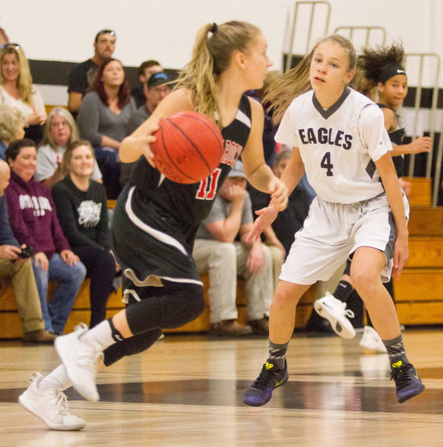 Her-TR basketball 1.jpg